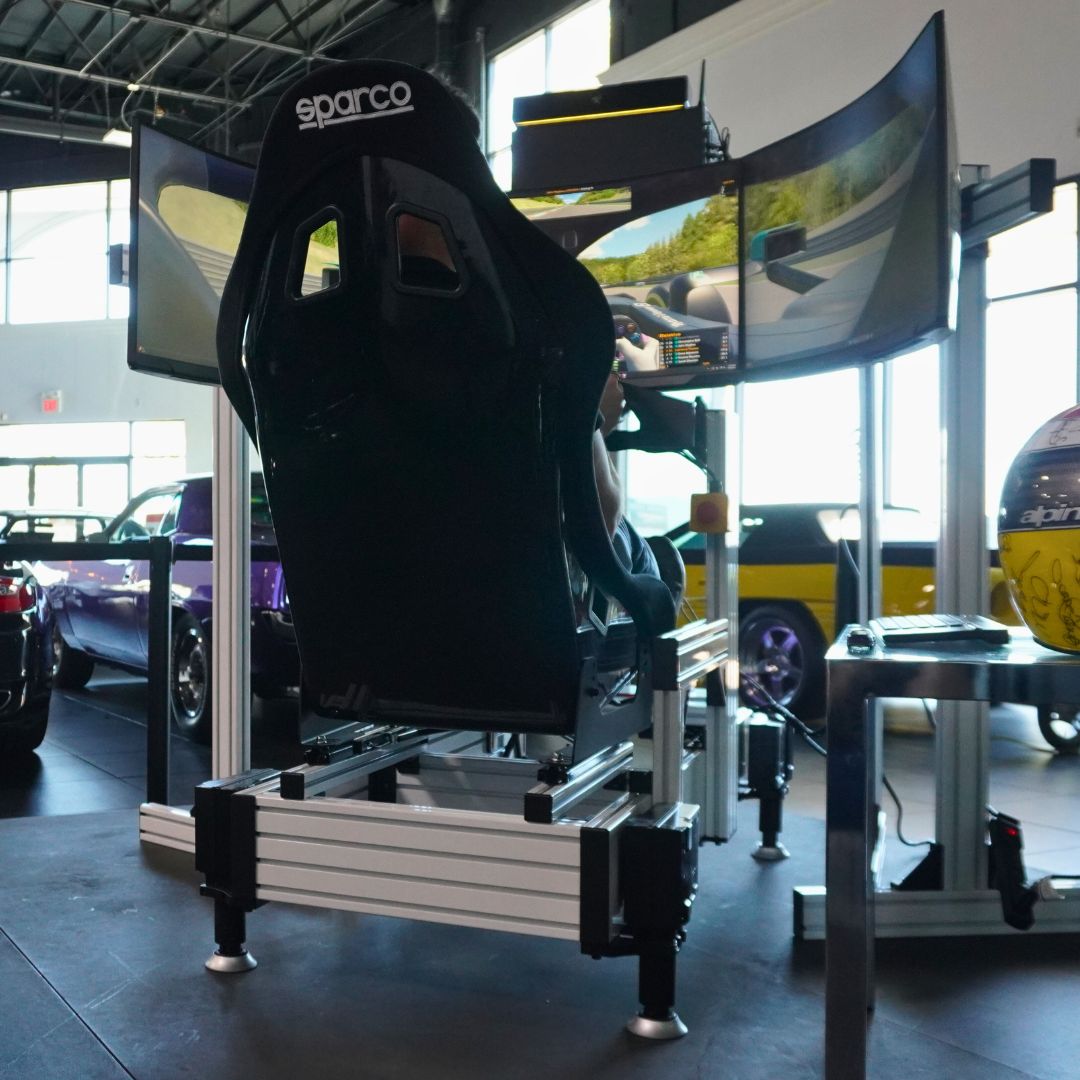 White 3DOF Motion Racing Simulator